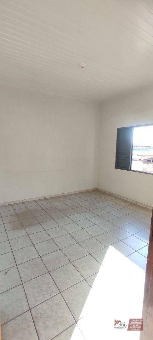 Casa para alugar com 4 quartos, 171m² - Foto 14
