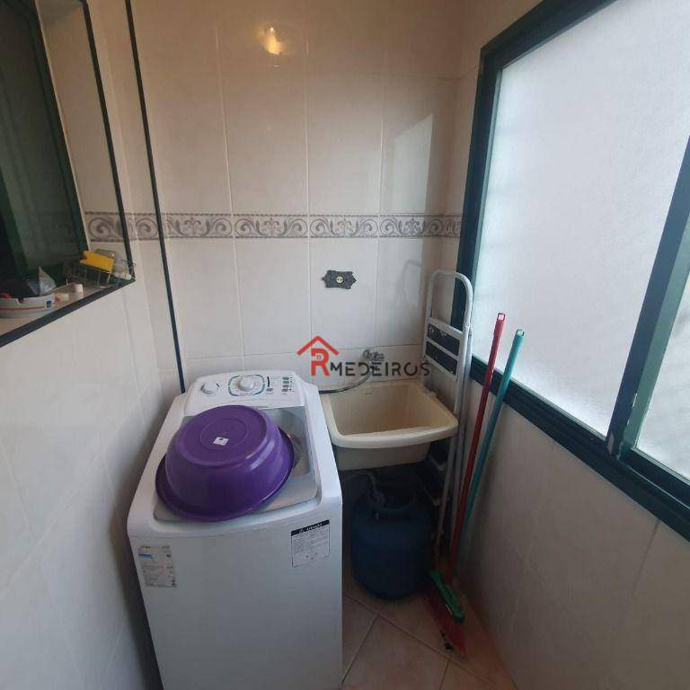 Apartamento à venda com 1 quarto, 50m² - Foto 6