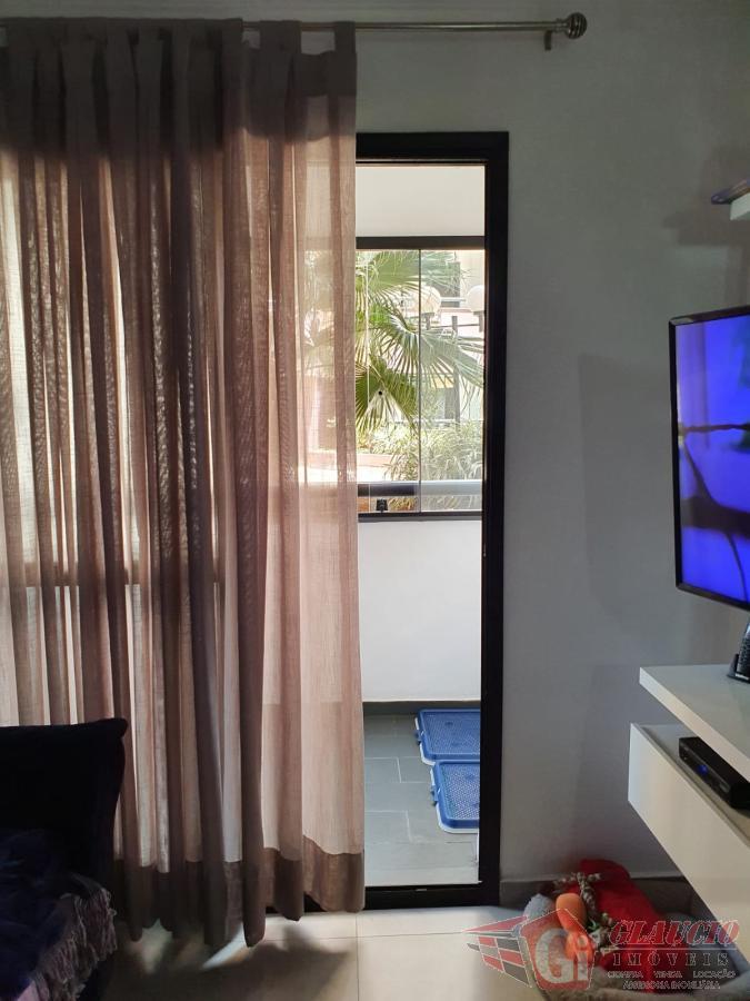 Apartamento à venda com 3 quartos, 70m² - Foto 17