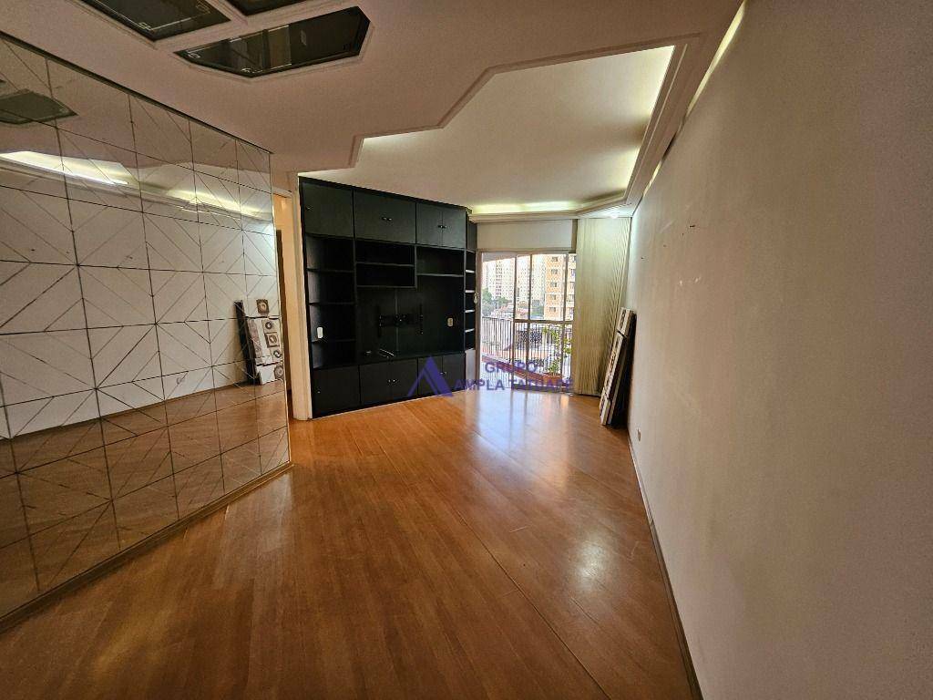 Apartamento à venda com 2 quartos, 65m² - Foto 8