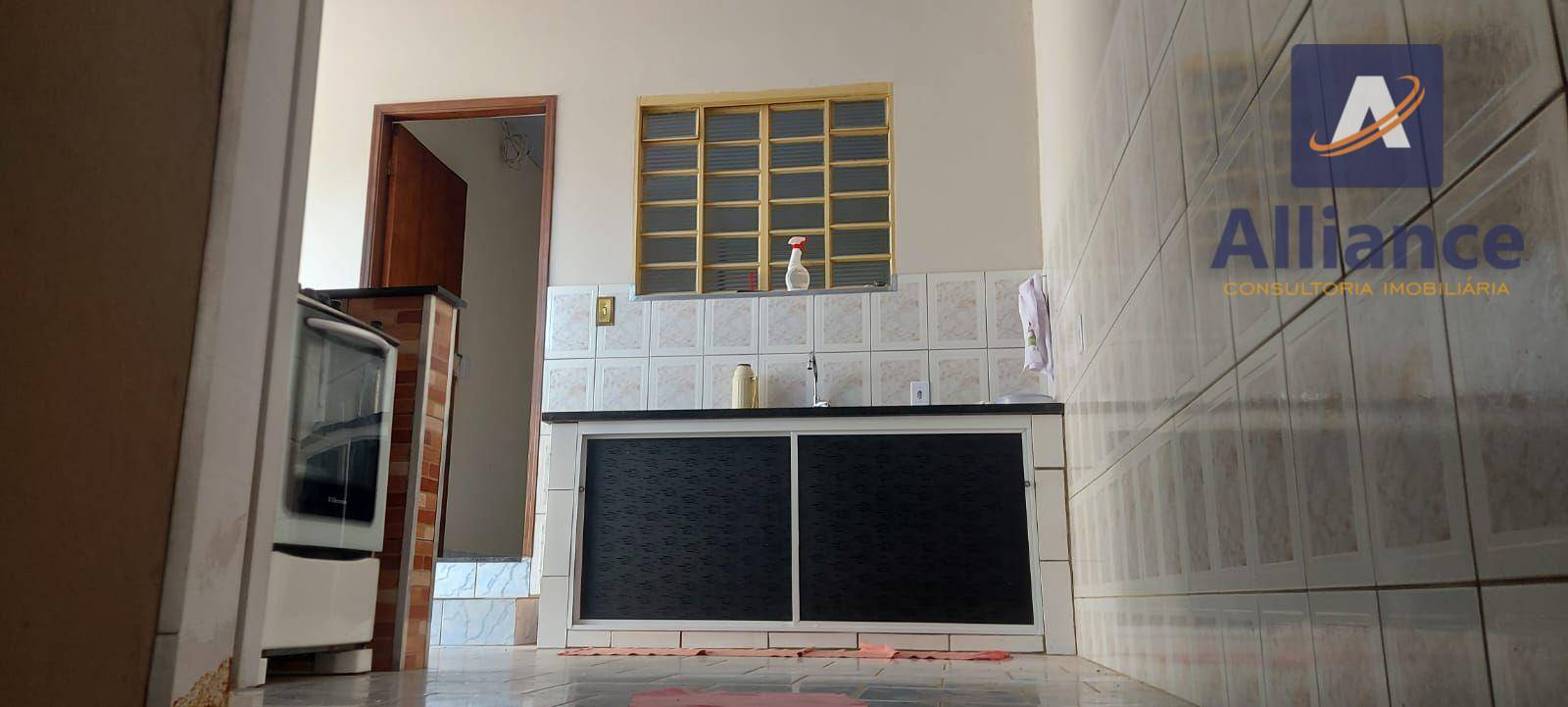 Casa à venda com 2 quartos, 130m² - Foto 14