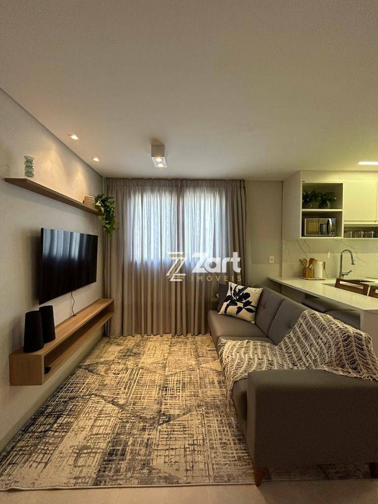 Apartamento à venda com 3 quartos, 130m² - Foto 1