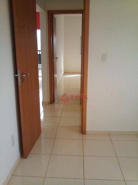 Apartamento à venda com 2 quartos, 64m² - Foto 9