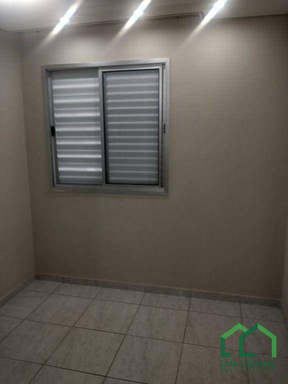 Apartamento para alugar com 2 quartos, 50m² - Foto 10