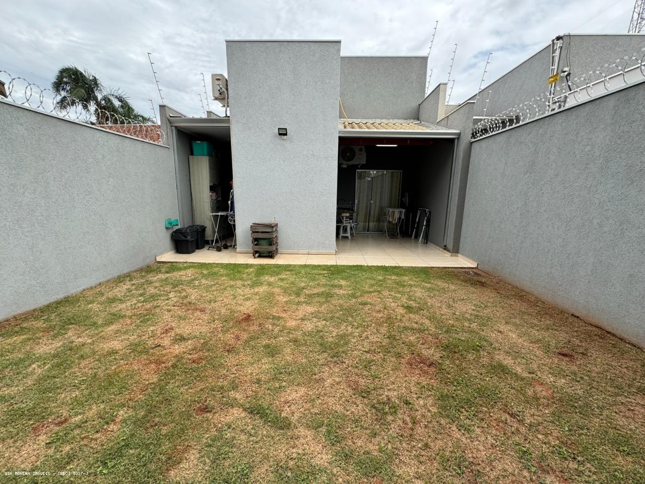 Casa à venda com 2 quartos, 180m² - Foto 7