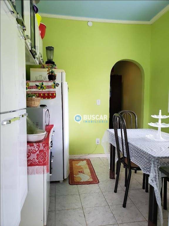 Sítio à venda com 3 quartos, 200m² - Foto 28