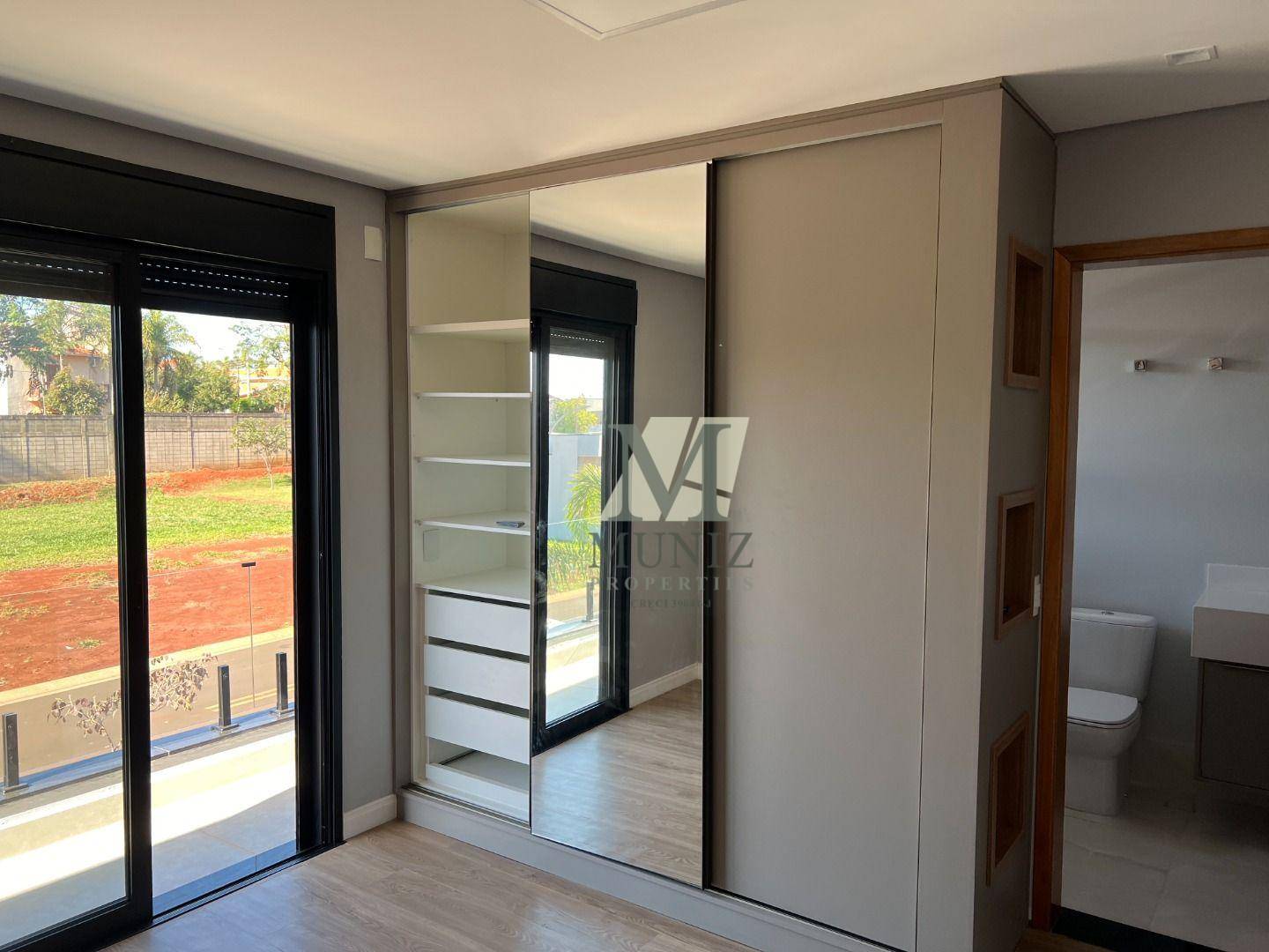 Casa de Condomínio à venda com 3 quartos, 301m² - Foto 28