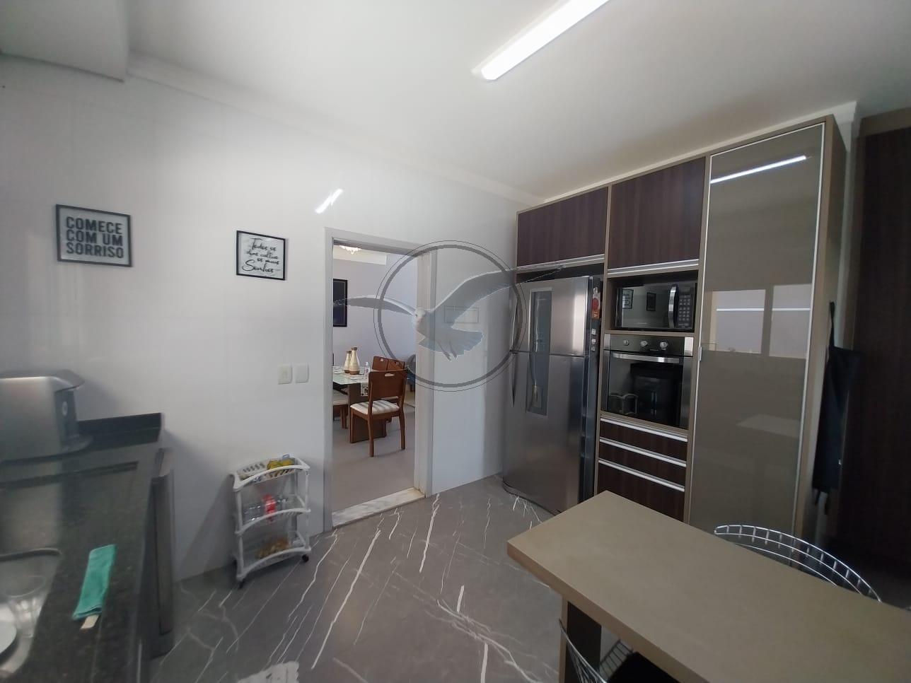 Casa de Condomínio à venda com 3 quartos, 300m² - Foto 9