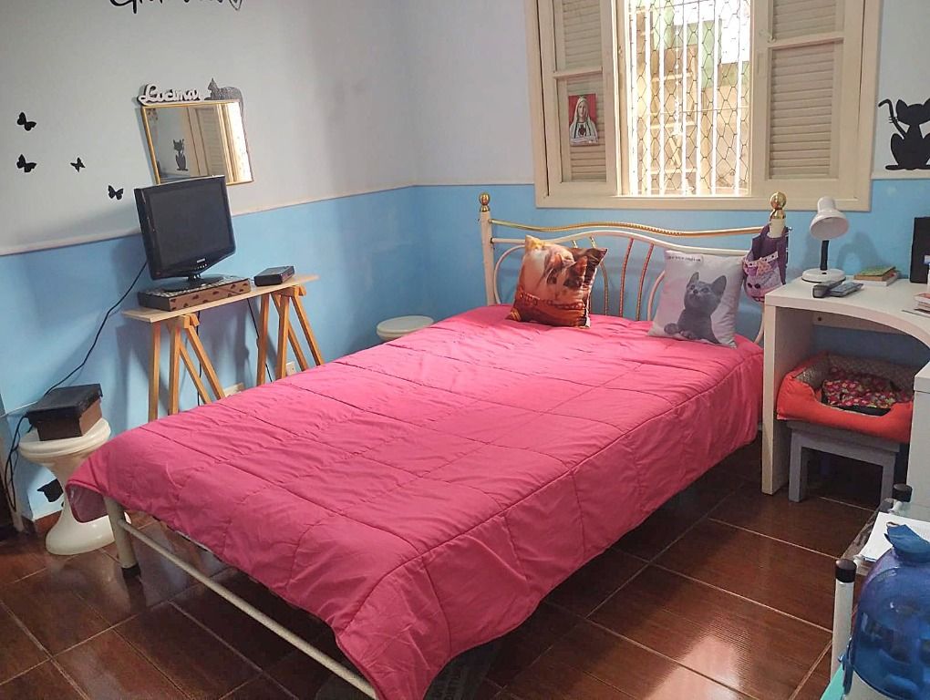 Casa à venda com 3 quartos, 75m² - Foto 7