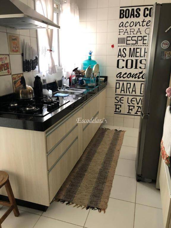 Apartamento à venda com 3 quartos, 142m² - Foto 21