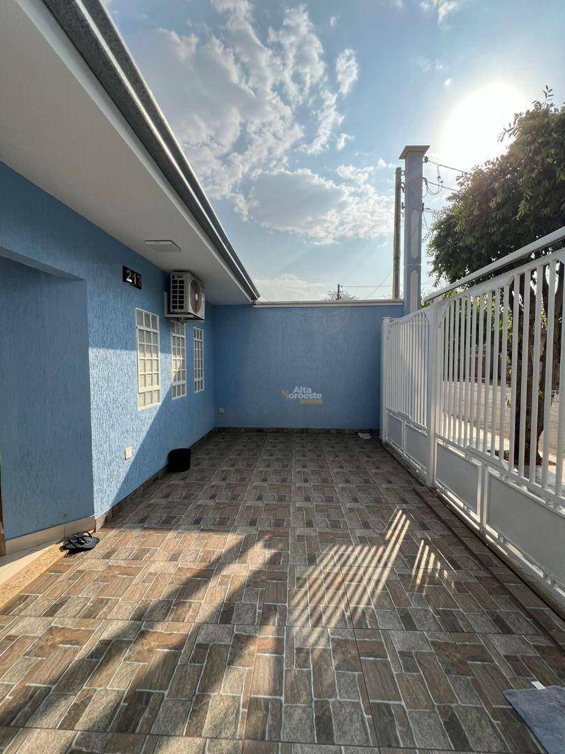 Casa à venda com 3 quartos, 200m² - Foto 8