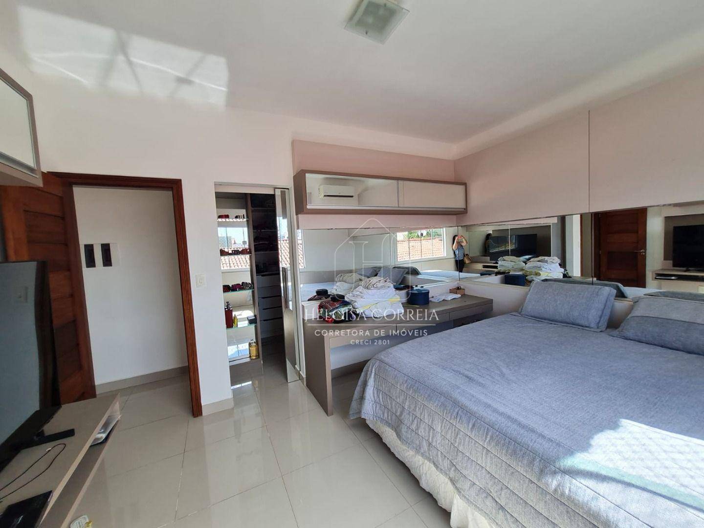 Casa à venda com 4 quartos, 290m² - Foto 16