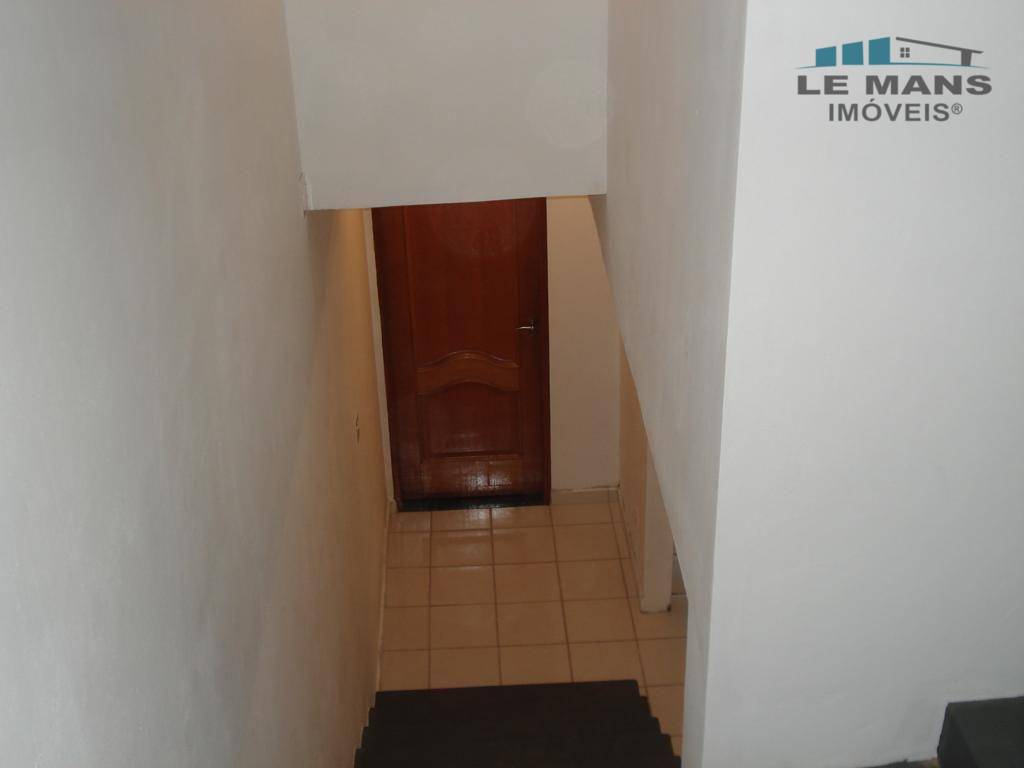 Casa à venda com 3 quartos, 176m² - Foto 10