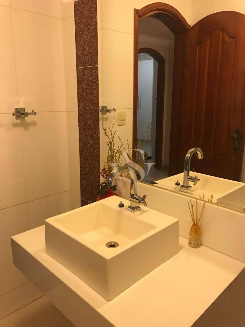 Sobrado à venda com 3 quartos, 304m² - Foto 21