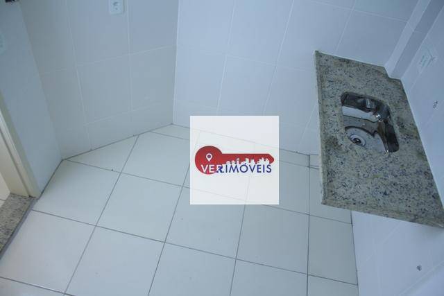 Apartamento à venda com 2 quartos, 60m² - Foto 8