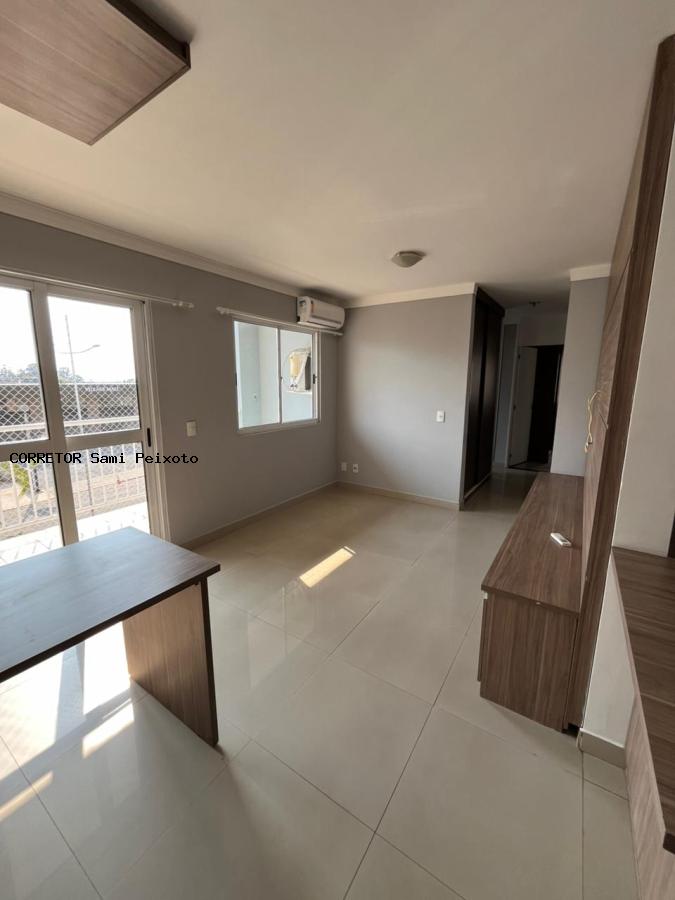 Apartamento à venda com 3 quartos, 70m² - Foto 4