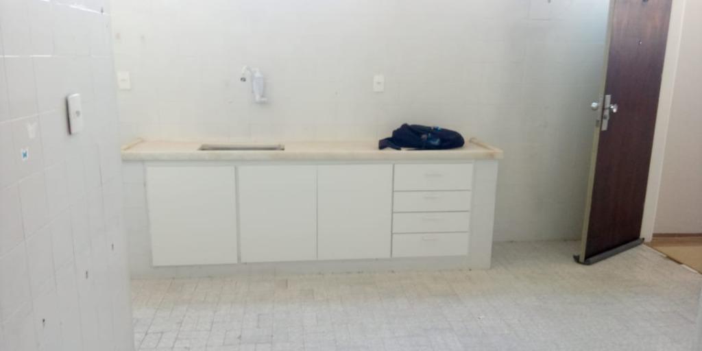 Apartamento para alugar com 2 quartos, 100m² - Foto 5