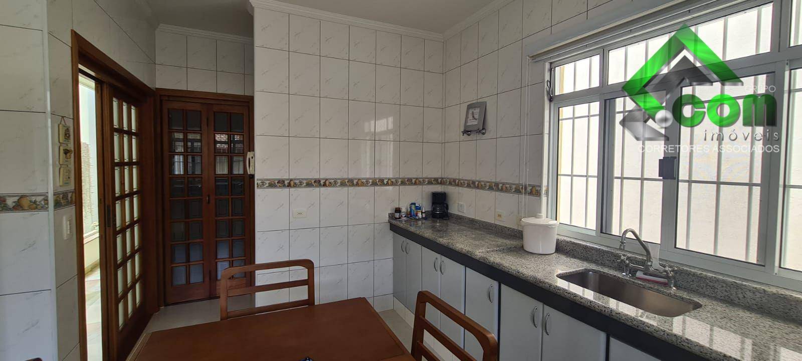 Casa à venda com 3 quartos, 385m² - Foto 22