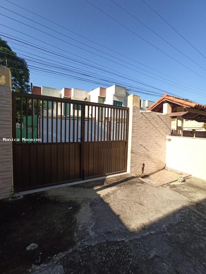 Casa para alugar com 3 quartos, 180m² - Foto 2