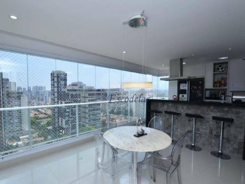 Apartamento à venda com 3 quartos, 138m² - Foto 19