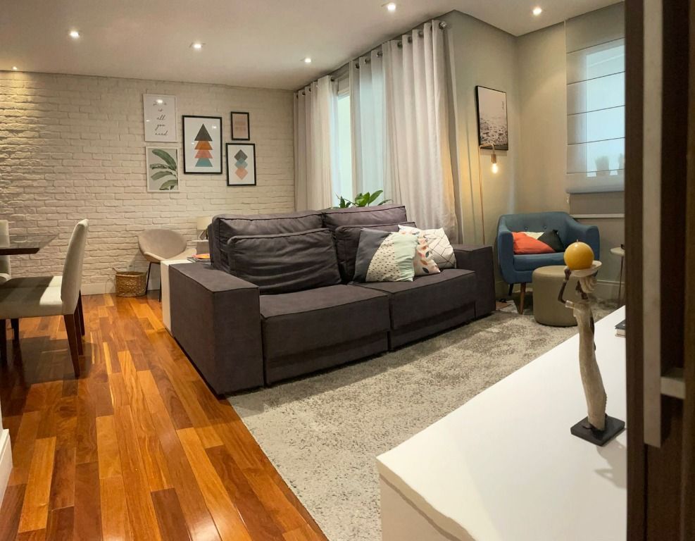 Apartamento à venda com 3 quartos, 95m² - Foto 1