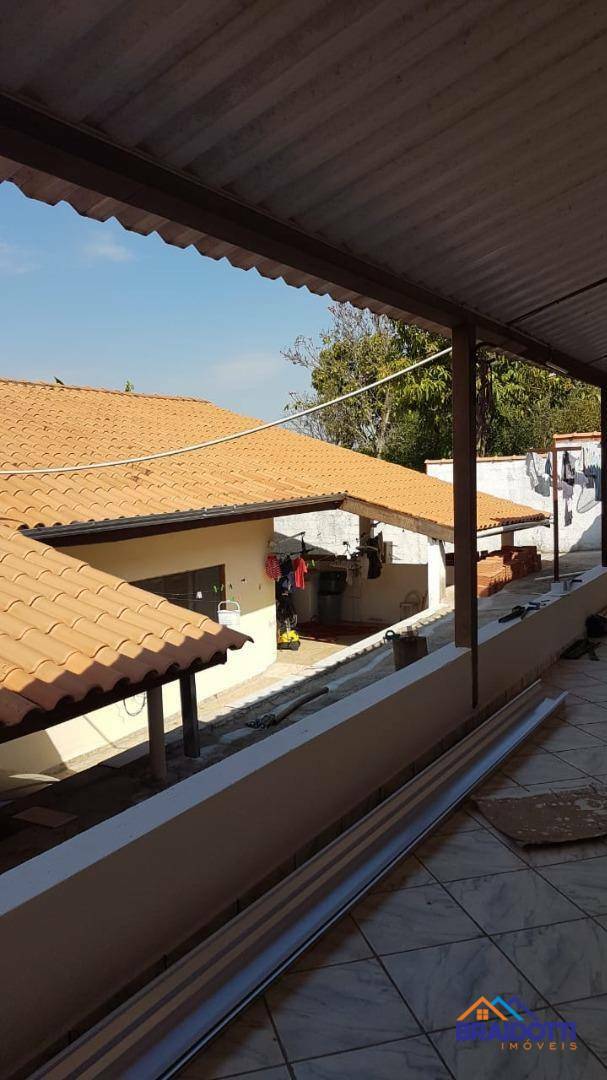 Chácara à venda com 3 quartos, 250m² - Foto 24