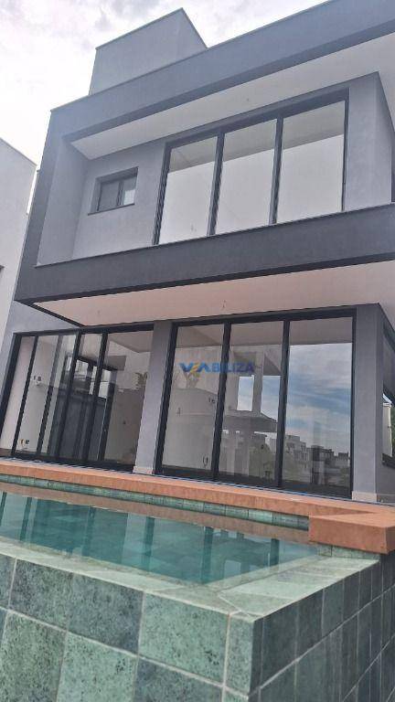 Casa à venda com 4 quartos, 320m² - Foto 5