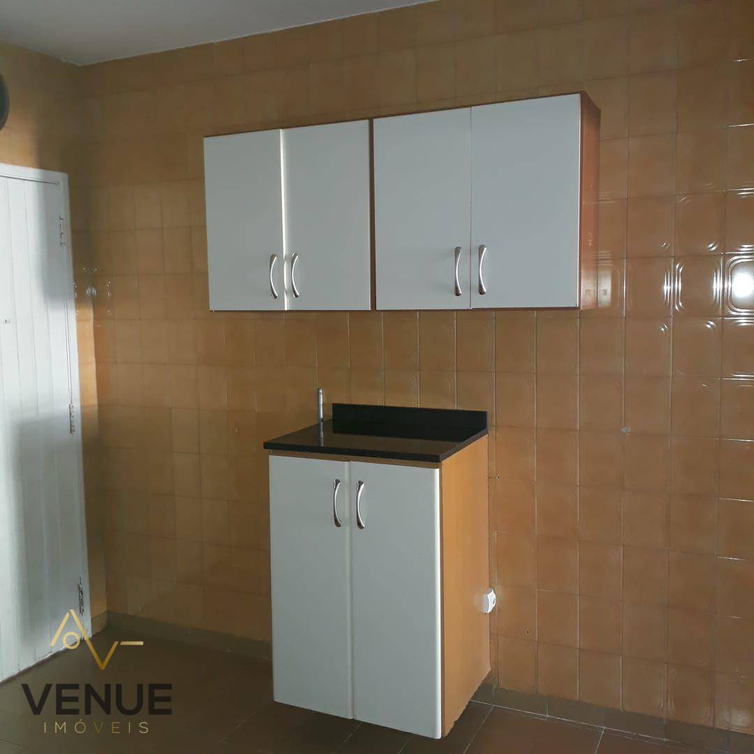 Sobrado à venda com 2 quartos, 100m² - Foto 3