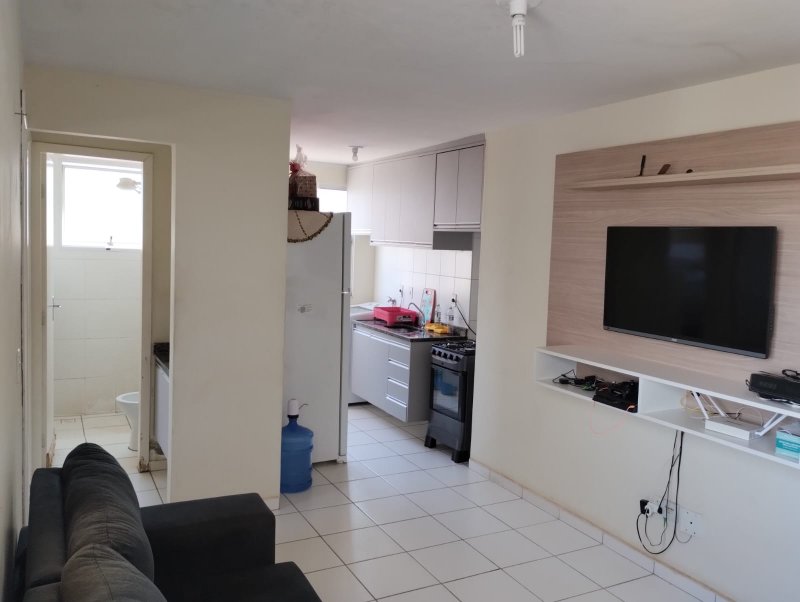 Apartamento à venda com 2 quartos, 46m² - Foto 1