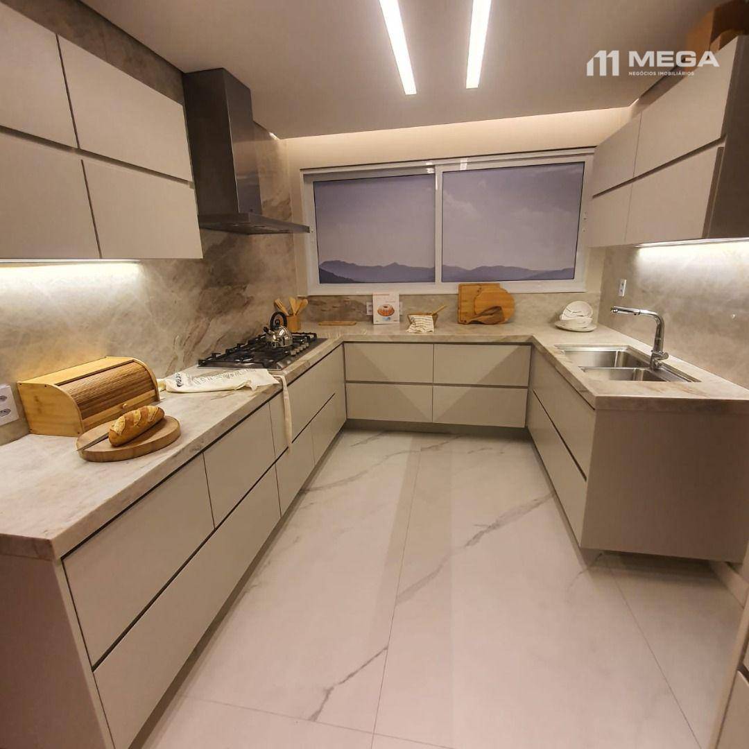 Apartamento à venda com 3 quartos, 163m² - Foto 6