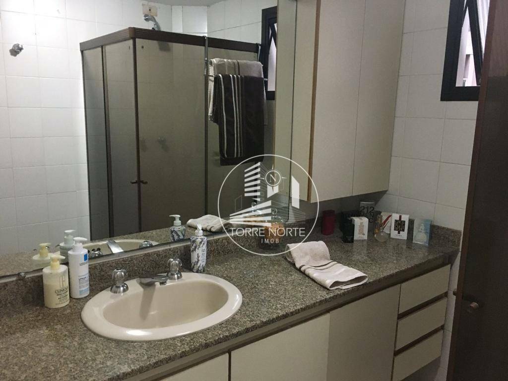 Apartamento à venda com 3 quartos, 85m² - Foto 15