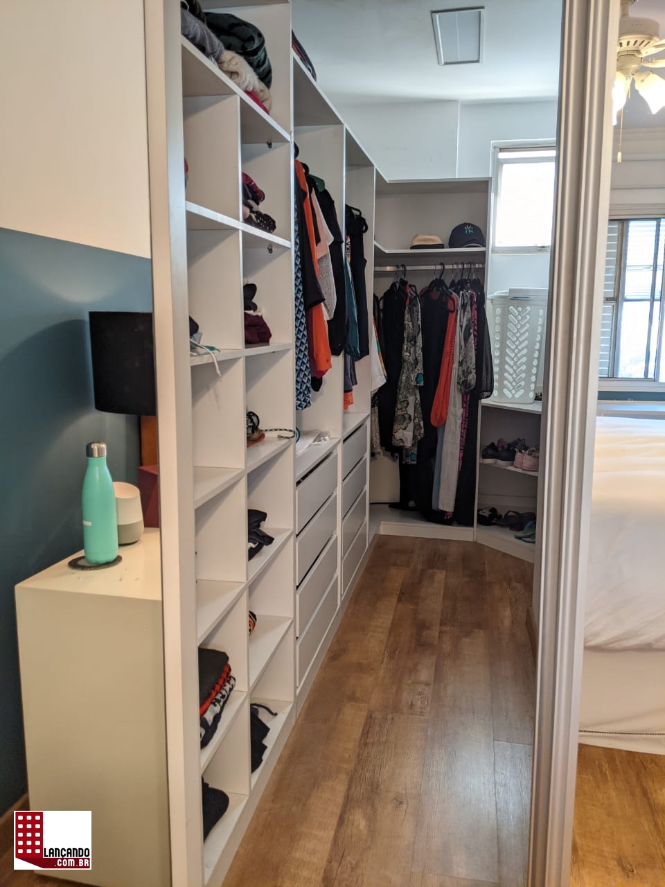 Apartamento à venda com 2 quartos, 72m² - Foto 2