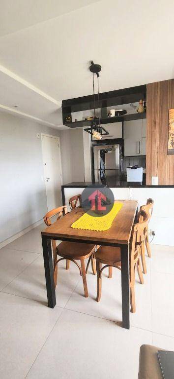 Apartamento à venda com 2 quartos, 63m² - Foto 1