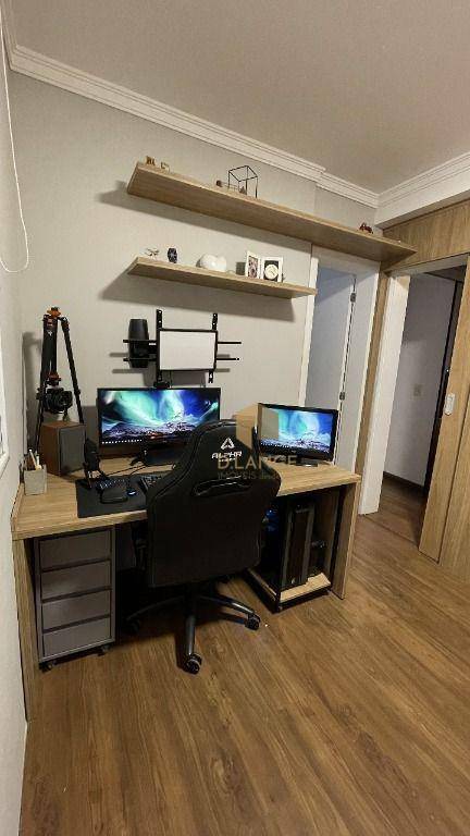 Apartamento à venda com 3 quartos, 111m² - Foto 31