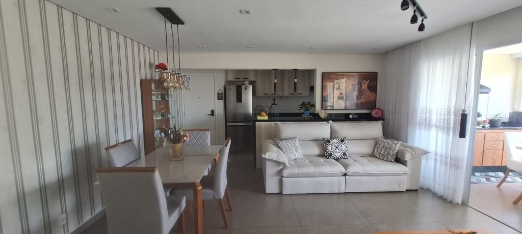 Apartamento à venda com 2 quartos, 85m² - Foto 4