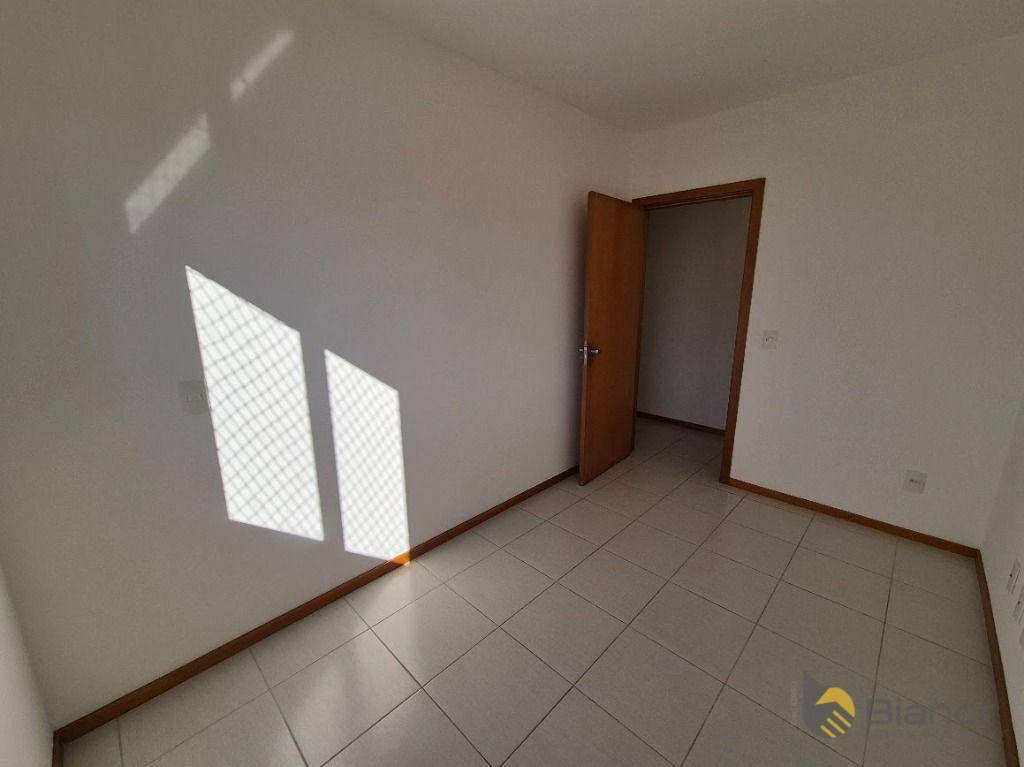 Apartamento para alugar com 2 quartos, 70m² - Foto 10