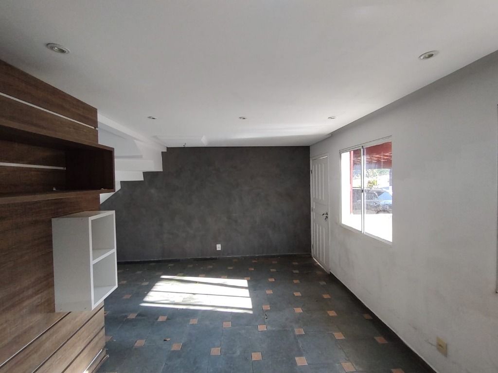 Casa de Condomínio à venda com 3 quartos, 90m² - Foto 6