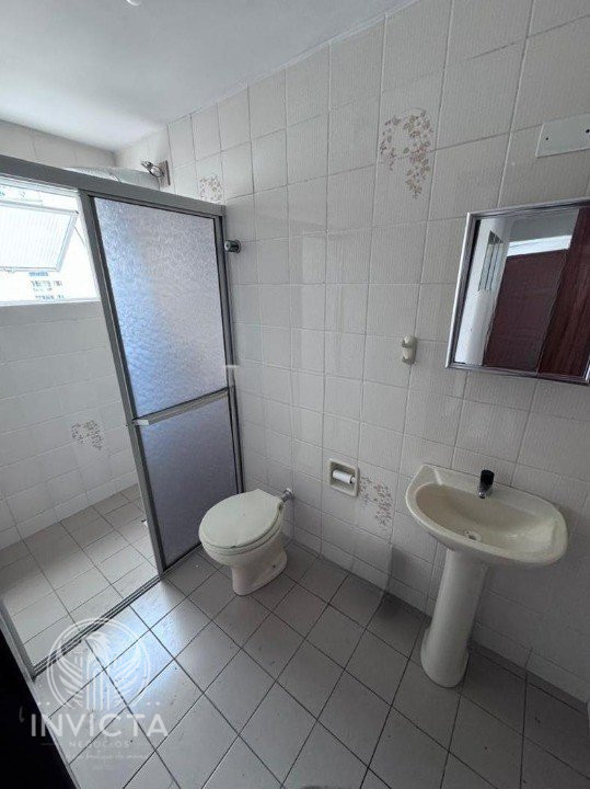 Apartamento à venda com 3 quartos, 134m² - Foto 9