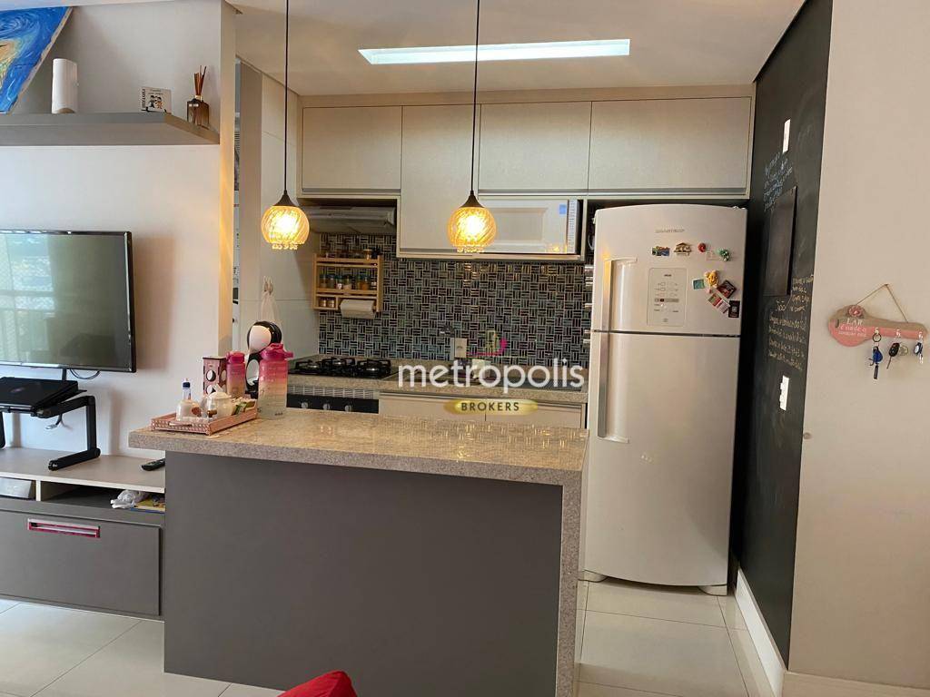 Apartamento à venda com 2 quartos, 62m² - Foto 1