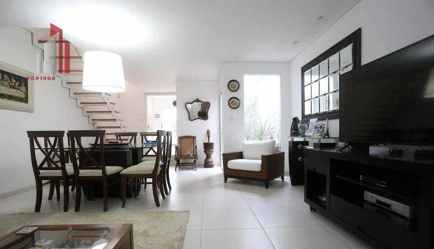 Casa à venda com 3 quartos, 165m² - Foto 1