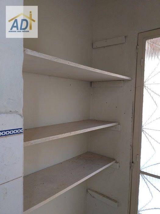 Casa à venda e aluguel com 2 quartos, 60m² - Foto 19