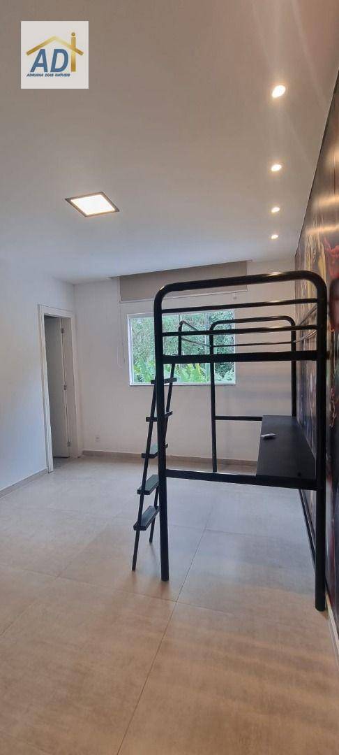 Casa de Condomínio à venda com 4 quartos, 220m² - Foto 15