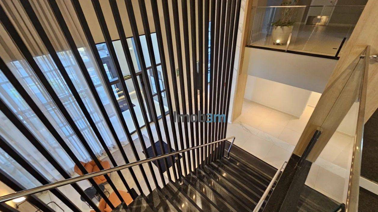 Apartamento para alugar com 3 quartos, 86m² - Foto 5