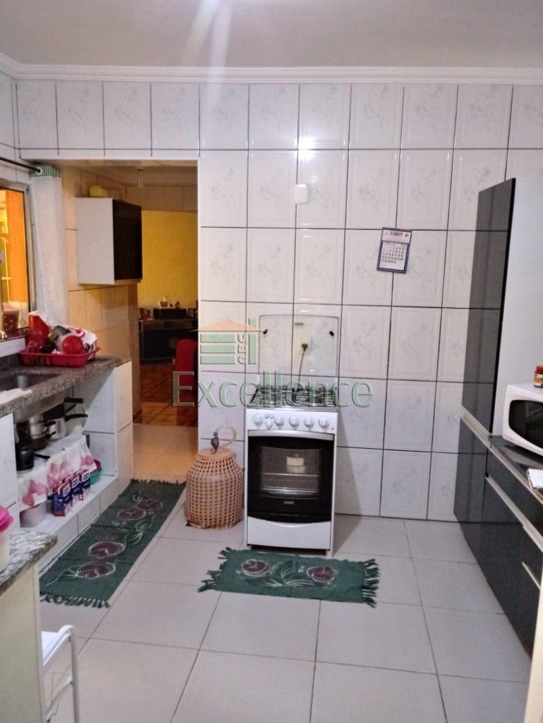 Sobrado à venda com 5 quartos, 120m² - Foto 12