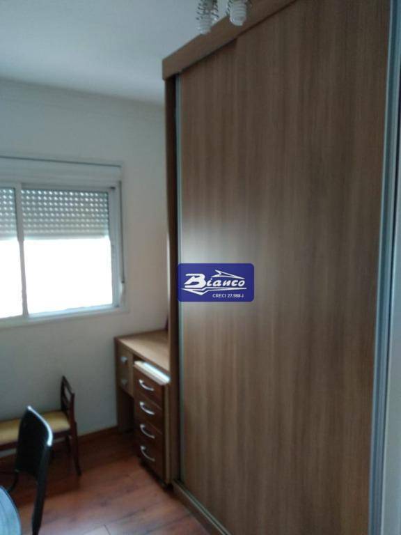 Apartamento à venda com 3 quartos, 134m² - Foto 10