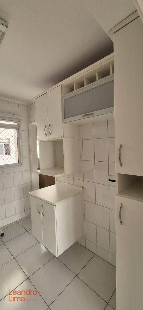 Apartamento à venda com 3 quartos, 68m² - Foto 5