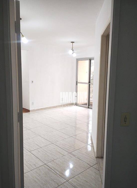 Apartamento à venda com 2 quartos, 52m² - Foto 1