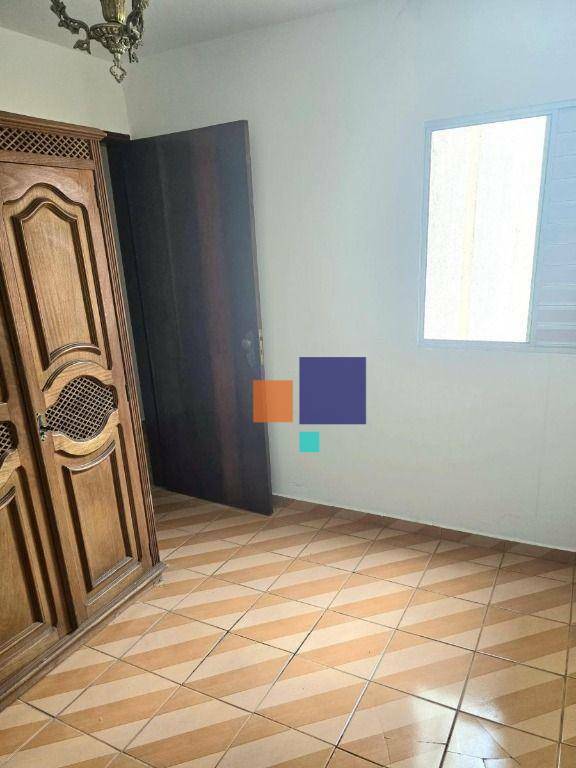 Sobrado à venda com 3 quartos, 215m² - Foto 7