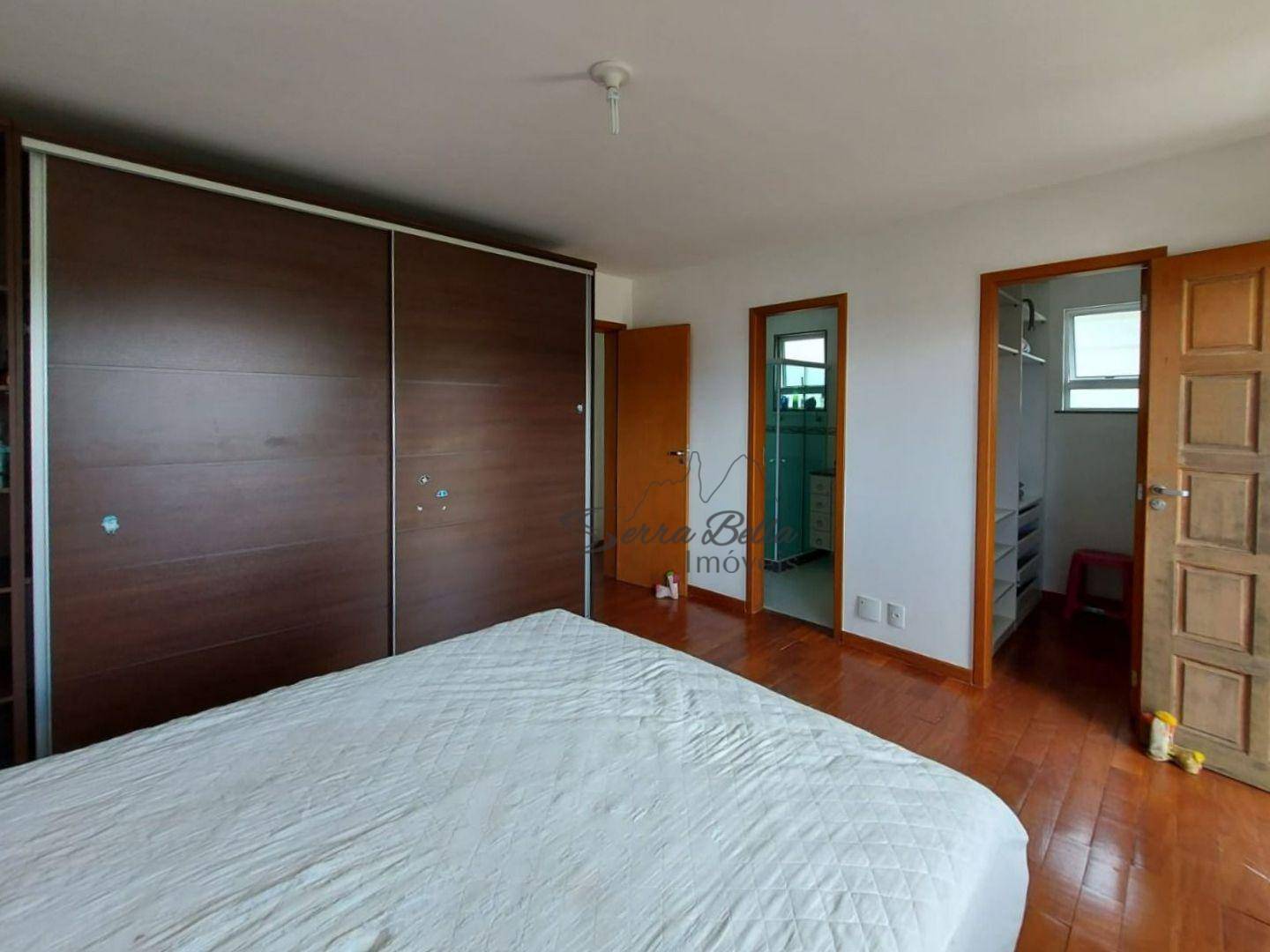 Casa à venda com 4 quartos, 138m² - Foto 6