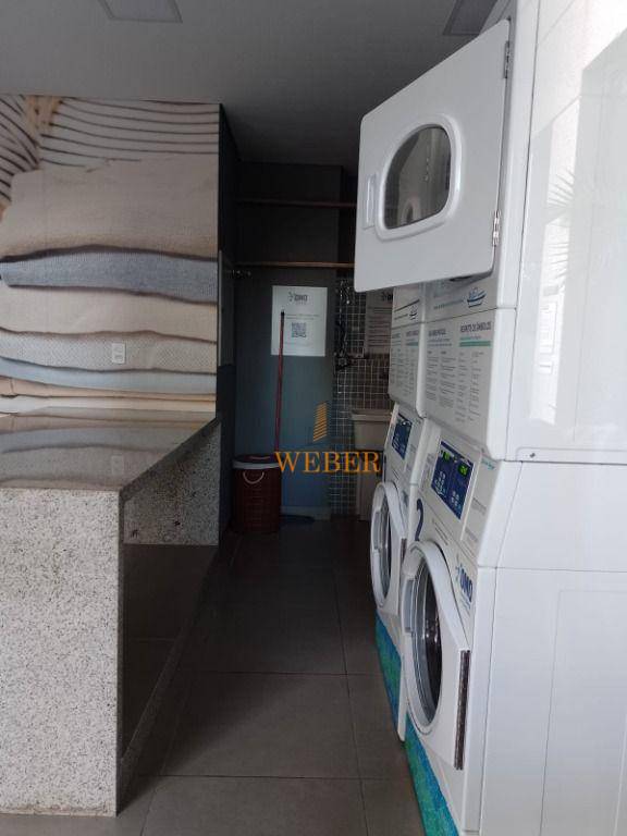 Apartamento à venda com 1 quarto, 40m² - Foto 15